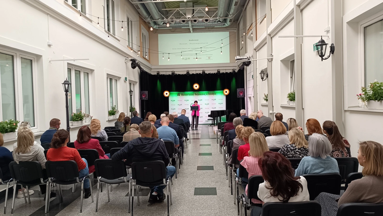 1761652304223 1761652304223