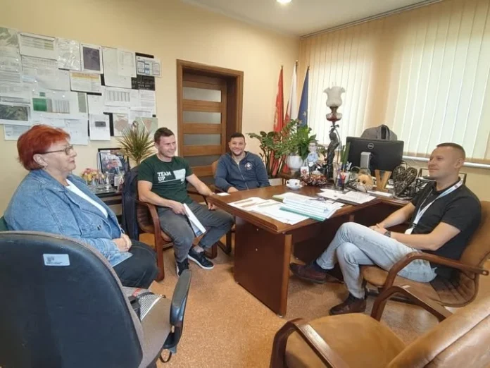 557639641_24816026468034980_858051179450836601_n