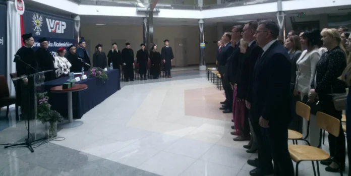 j8h3f0zh-001 j8h3f0zh 001