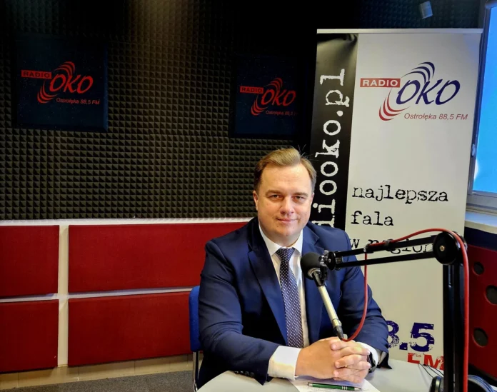 pawel niewiadomski 10_2025