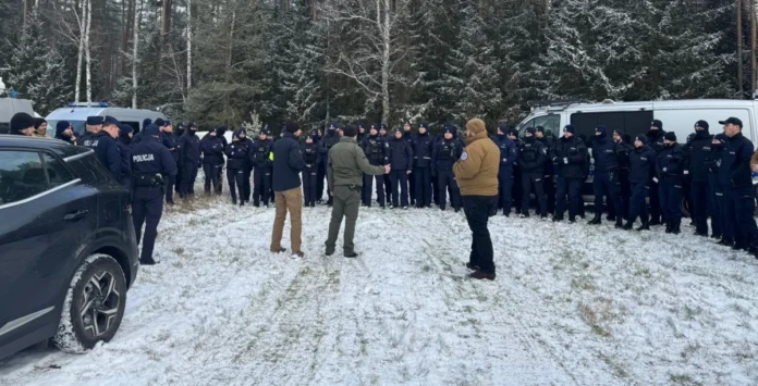 275-233930 275 233930