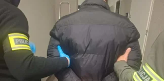 Podejrzani o pobicie 18-latka przed dyskoteką usłyszeli zarzuty. Jednemu grozi nawet dożywocie! 129 283302