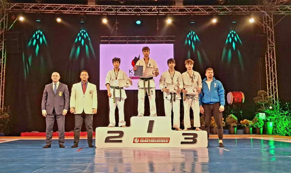 51a55205 4d7e 4554 91b8 9