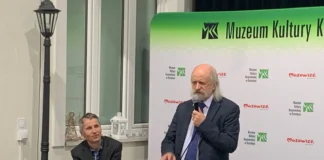 Promocja książki Janusza Gołoty w Muzeum Kultury Kurpiowskiej 56484