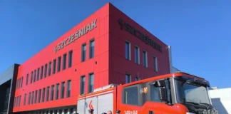 Gmina Rzekuń z dofinansowaniem na nowy wóz strażacki dla OSP Borawe 615818672_1289709673184184_2532252177372582923_n