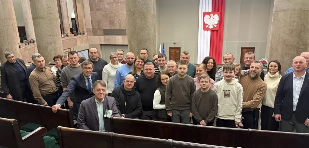 619213127_2095831371236408_6514793776049125863_n