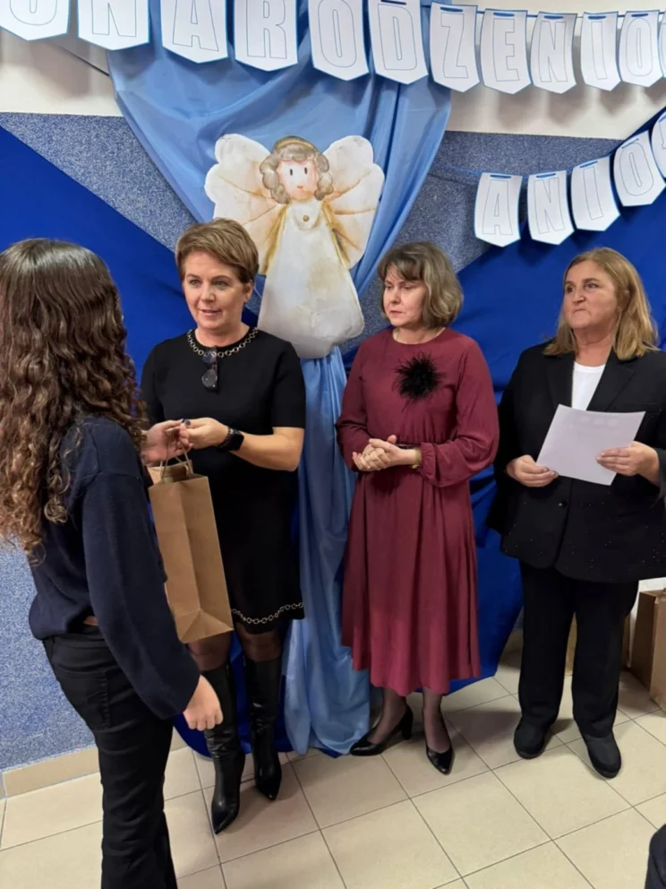 93fa7b23 33ca 47a8 8341 8bb4f53c76c6