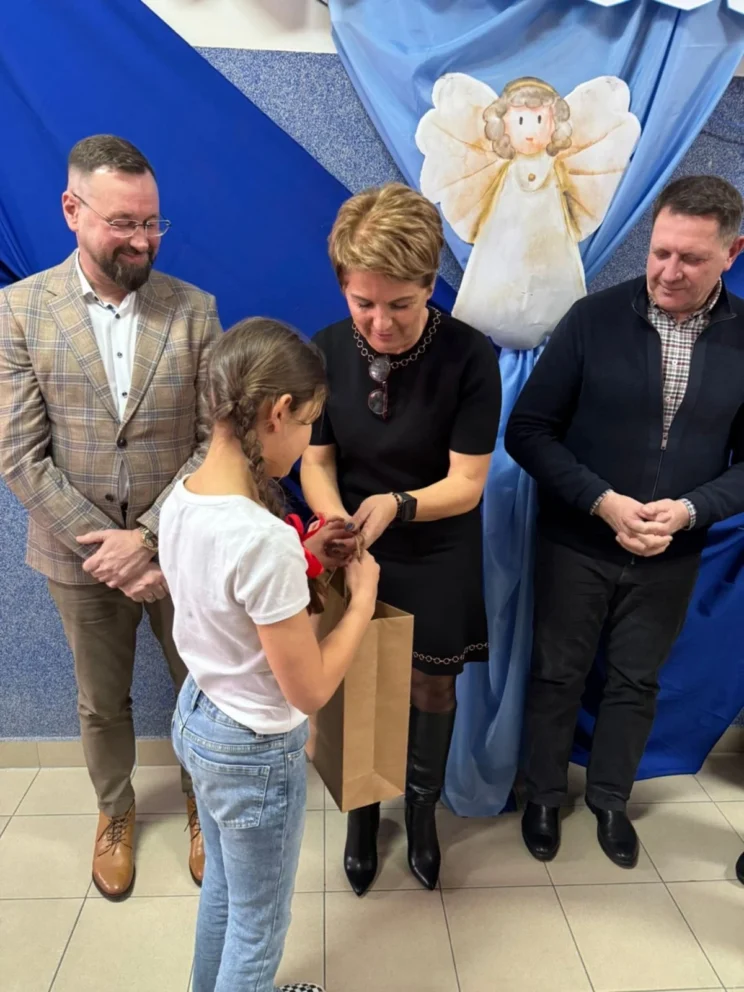 9598d7f5 8b19 484d 8ba9 0e4bd17cb8a1