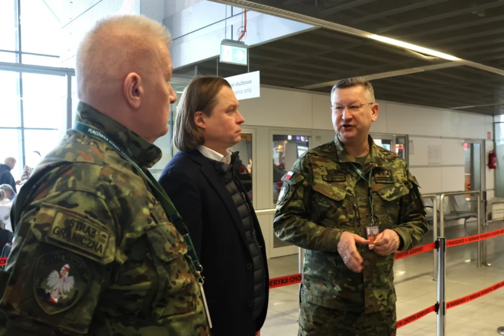 lotnisko chopina_bramki abc_fot. mazowiecki urzad wojewodzki w warszawie_2