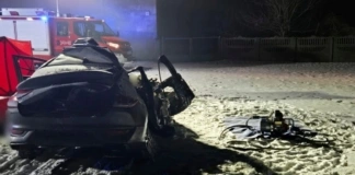 Zderzenie szynobusu z samochodem – dwie osoby nie żyją 275 241815