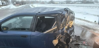 Ślisko na drogach – chwila nieuwagi może zakończyć się kolizją 290 242053
