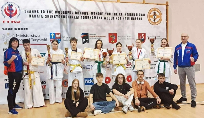 6877e0c4 4a71 45b4 aca4 3120d5d0d619