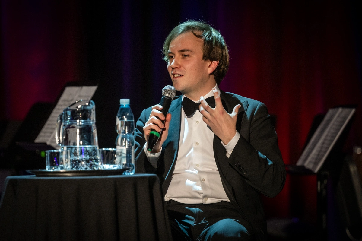 1200pkt_pawel_krupek_krupka 5690