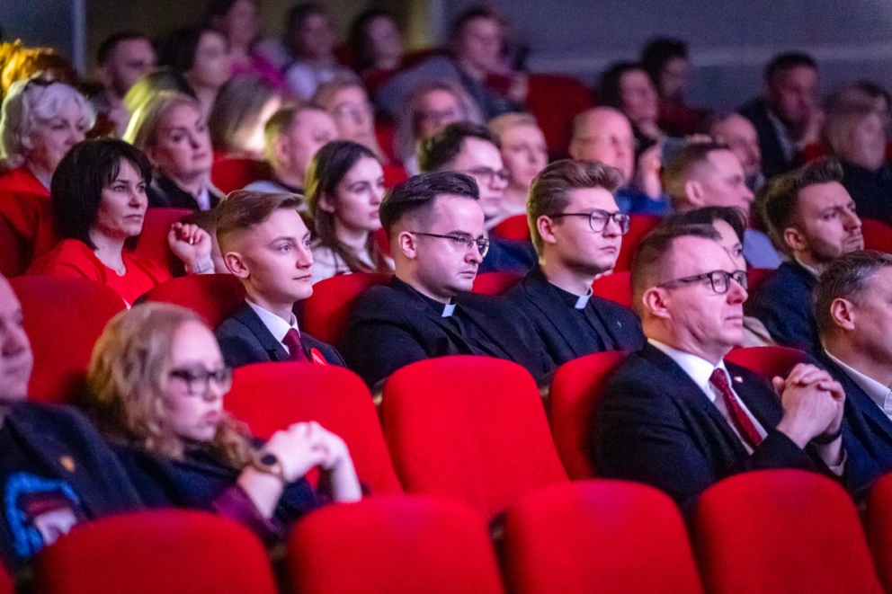 1200pkt_pawel_krupek_krupka 6401