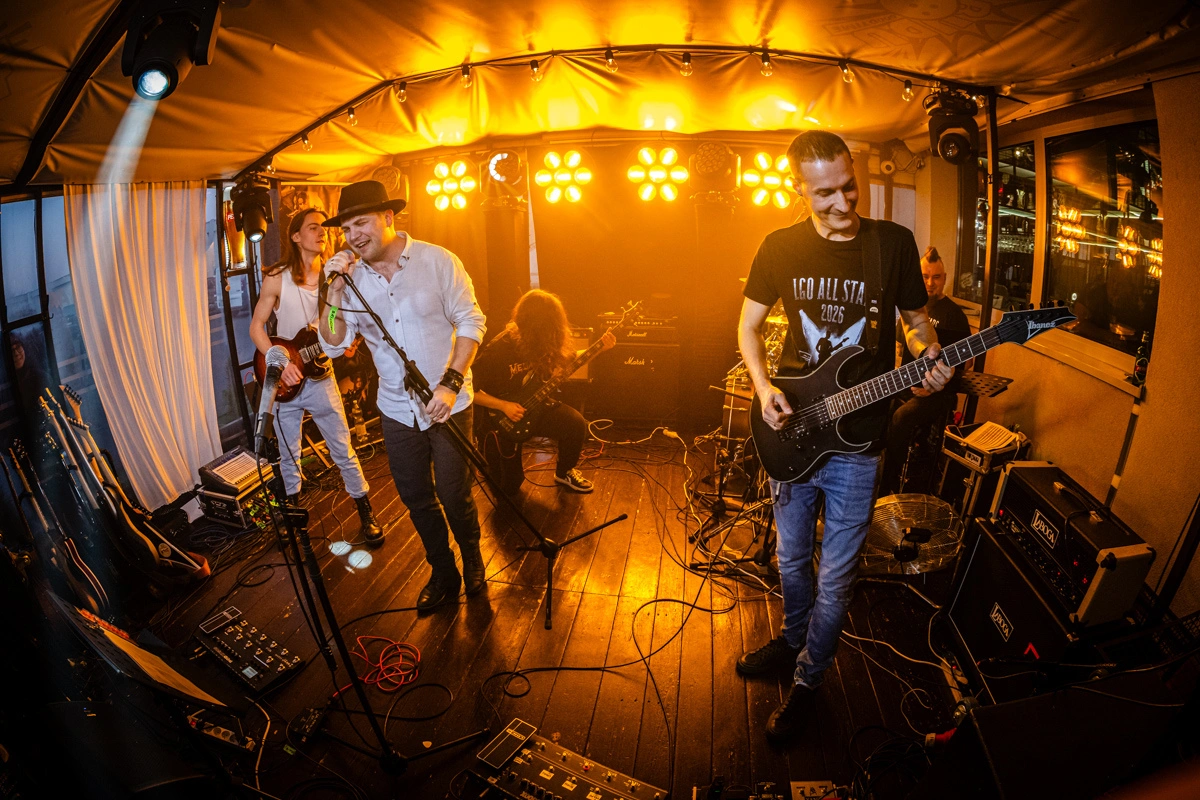 1200pkt_pawel_krupek_krupka 9907