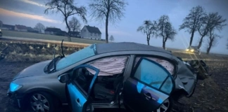 Dachował i uciekł, został zatrzymany 275 244215