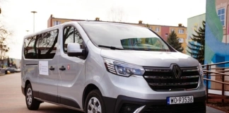 Samochód dla starszych osób niepełnosprawnych z Dziennego Domu 'Senior+” 649336909_1242072884766669_2042329244556250885_n