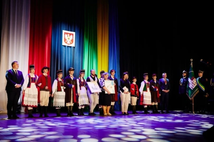 649753911_1240393061601318_5996230707211317752_n