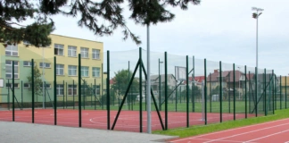 Modernizacja kompleksu sportowego 'Moje Boisko – ORLIK 2012” przy ZSZ nr 3 w Ostrołęce zsz3 jaracza