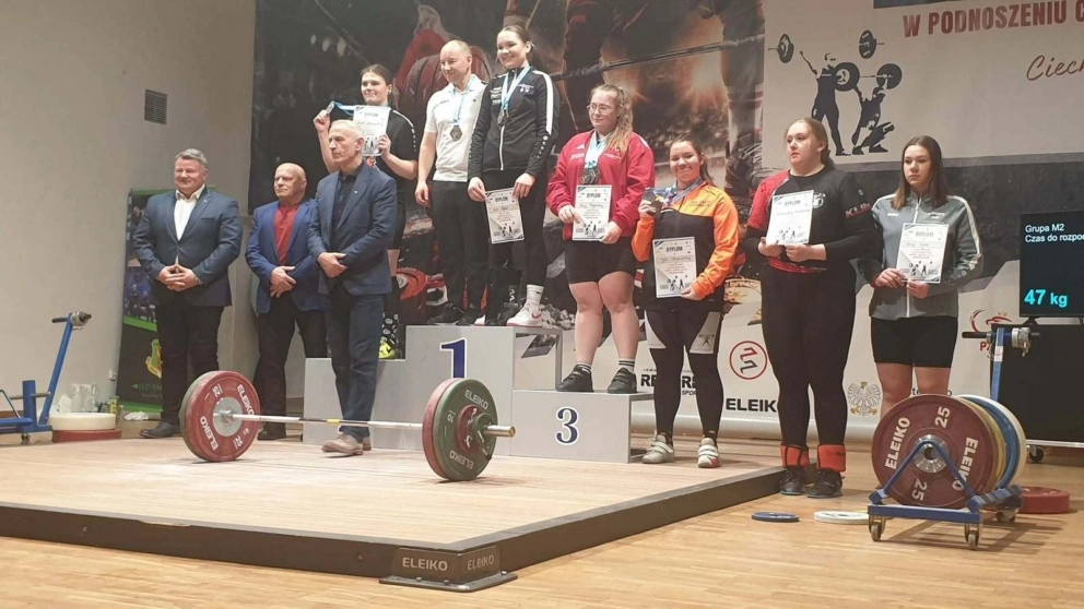 8ab8aef0 931d 4026 a780 6fe190d2ea82