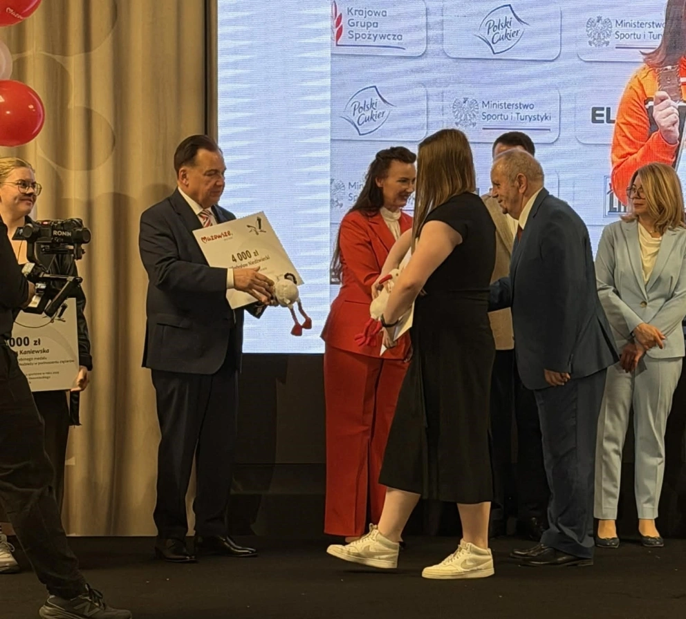 90e63daa c2cb 46e0 b59a ac3986b17ad1