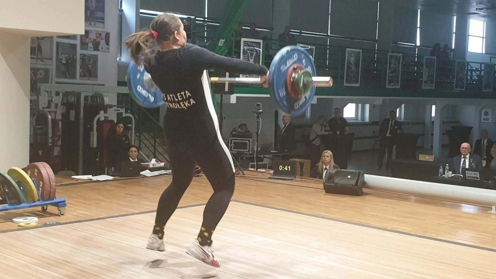 a718d367 d92e 4cc1 972c 97d1670d003d