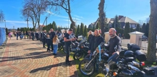Motoświęconka w Kadzidle kurpiowska grupa motocyklowa kadzilo