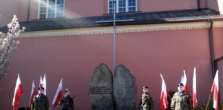 Miejskie Obchody 235. Rocznicy Uchwalenia Konstytucji 3 Maja w Ostrołęce img_20260503_092004_568