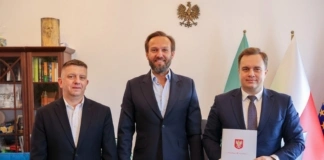 Ostrołęka inwestuje w nowoczesny, ekologiczny transport umowa busnex poland niewiadomski
