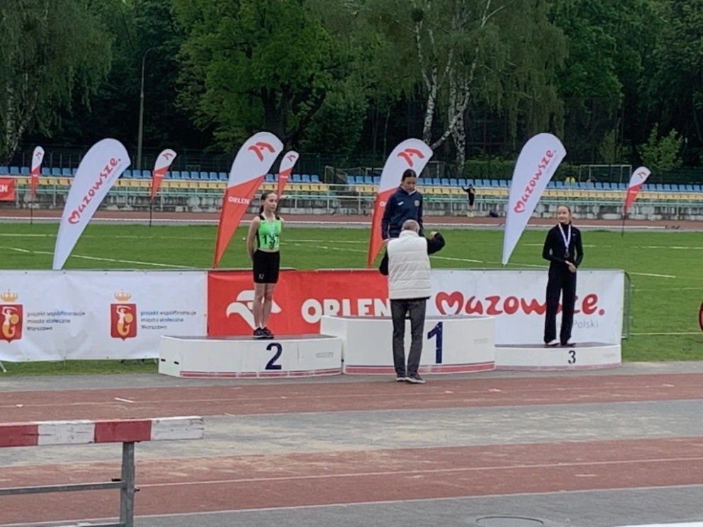 zawody 17.05.202 zosia podium