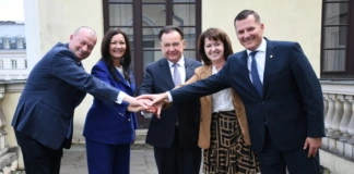 Zarząd województwa mazowieckiego z absolutorium 0x480aaa