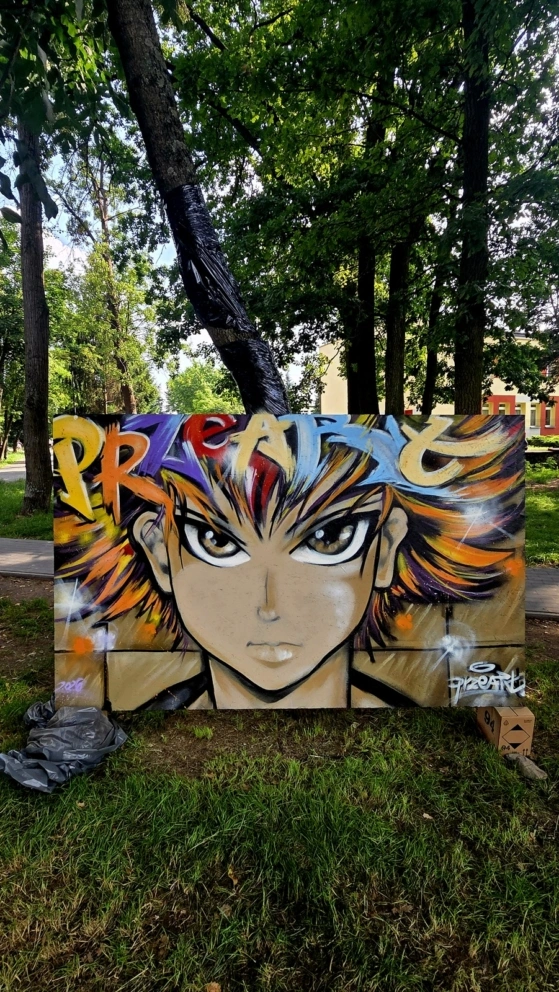 27200