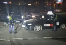 Kontrolowali przewóz osób na aplikację 275 256795