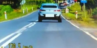 170 km/h BMW na „siedemdziesiątce” 275 257698