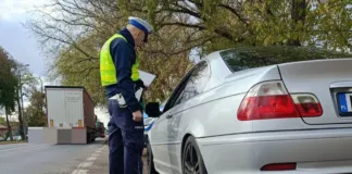 Niesprawne pojazdy wyeliminowane z ruchu – działania 'Stan techniczny” 275 263038