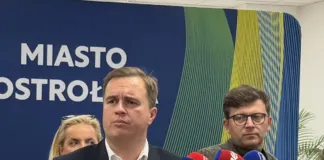 Kolejna konferencja prasowa przed Urzędem Miasta w Ostrołęce img_1486