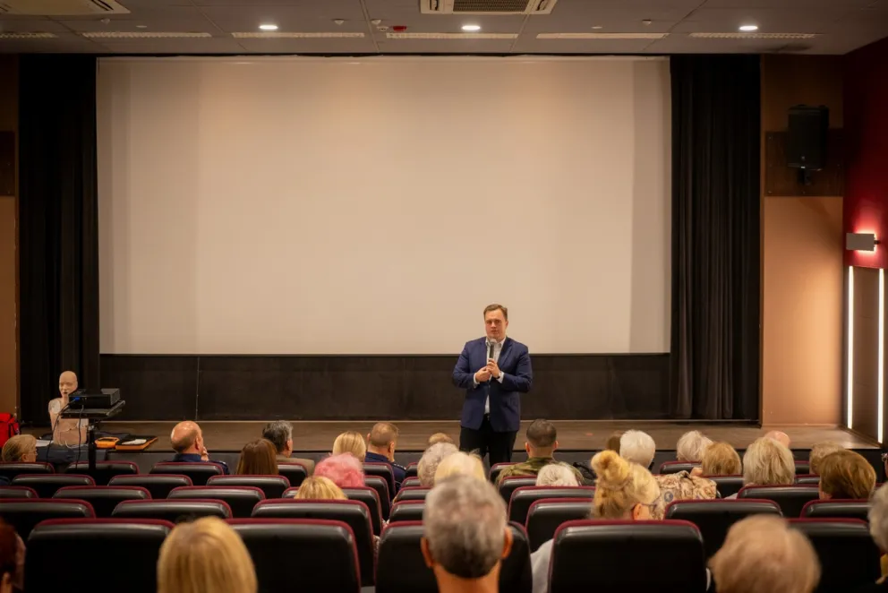 przejazd premiera 8