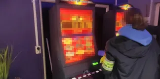 Nie dla hazardu. Mazowiecka KAS przejęła ponad 1000 nielegalnych automatów. tt_5